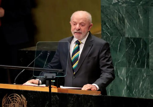 ONU vive momento crítico, diz Lula ao citar indignação com guerras