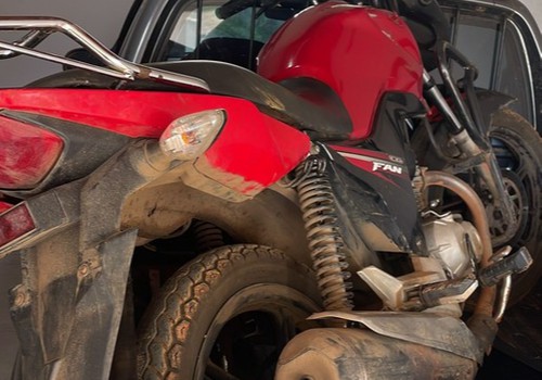 PM recupera moto furtada e prende homem em liberdade há poucos dias em São Gotardo