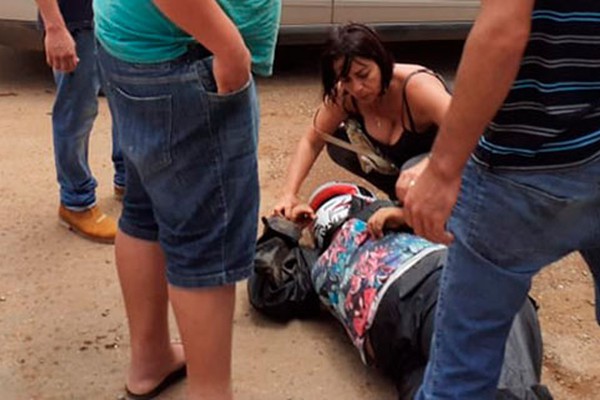 Jovem fica ferida em mais um acidente na Ari Pessoa Franco com a Presidente Tancredo Neves