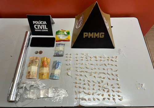 Operação Vesperi apreende mais de 100 pedras de crack e prende dupla em Coromandel