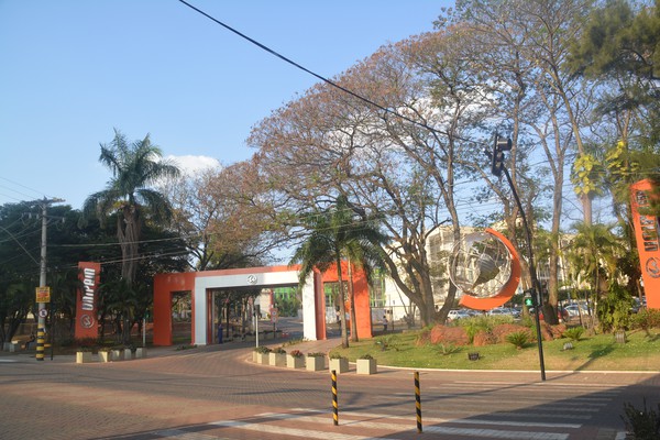 Centro Universitário de Patos de Minas abre inscrições para curso de libras