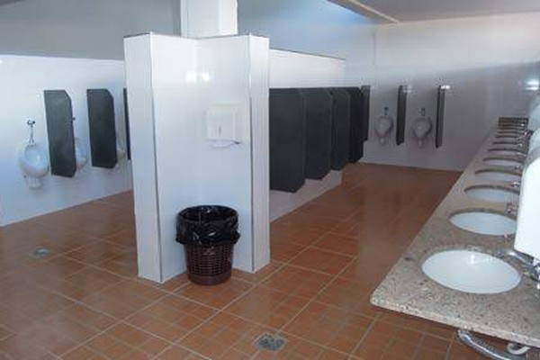 Sindicato Rural constrói novos banheiros para dar mais comodidade na Fenamilho