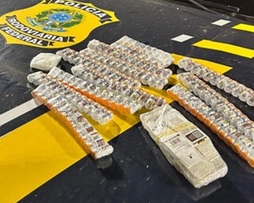 PRF apreende 147 ampolas de medicamento para emagrecimento em ônibus na BR-365