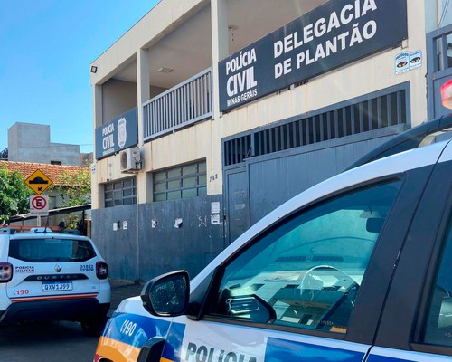 Mulher é presa por dívida de pensão alimentícia por ordem judicial em Patos de Minas