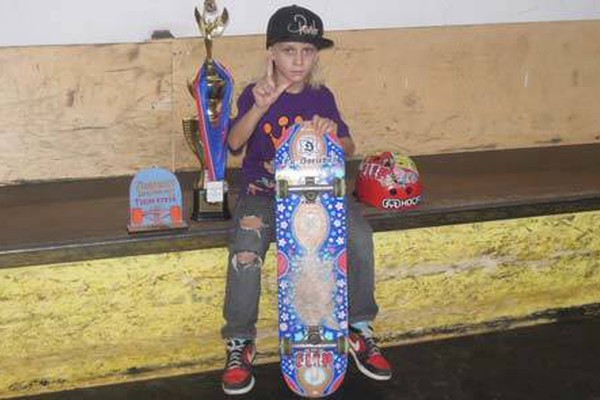 Garoto de 7 anos dá show no Skate e busca patrocínio para disputar o Mineiro