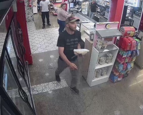 Homem é preso após furtar mais de R$250,00 em queijos e croissant em padaria no Centro
