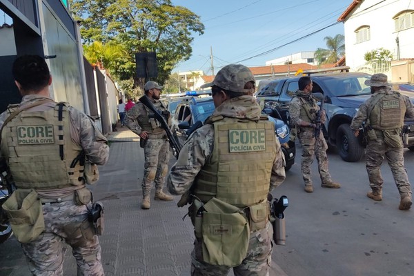 Operação termina com apreensão de drogas, muito dinheiro e líderes de facção presos em Lagoa Formosa