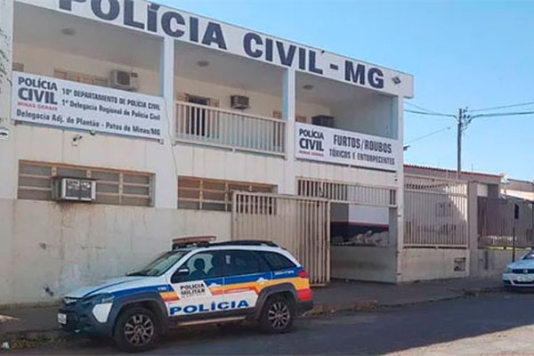 Homem é preso acusado de furtar celular e dinheiro da ex-esposa em Patos de Minas