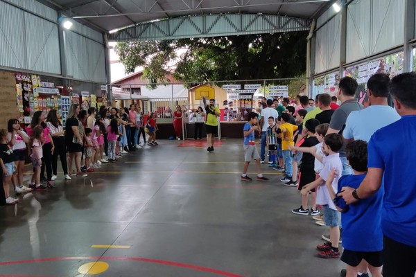Centro Educacional reúne pais e alunos em tradicional festa da família em Patos de Minas