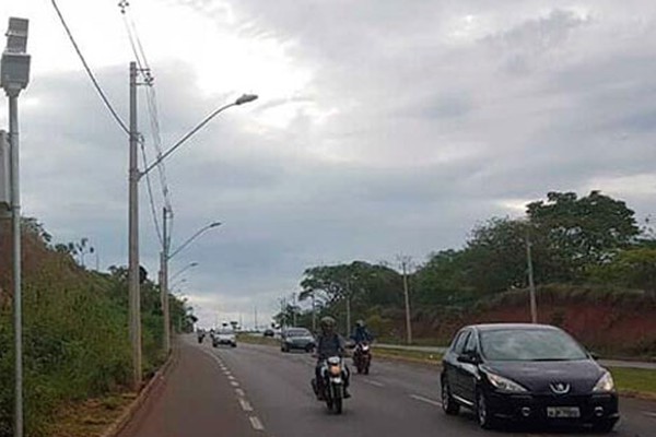 Radares vão registrar imagens em tempo real de veículos para combate a crimes em Patos de Minas