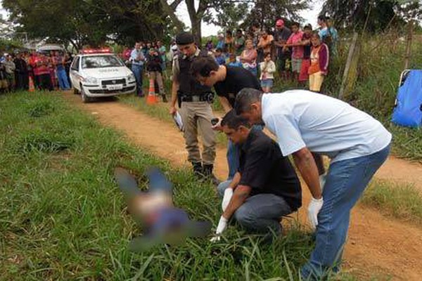 Adolescente de 15 anos é assassinado com 78 facadas na localidade de Alagoas