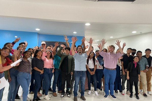Unipam Internacional: 65 alunos do Panamá chegam a Patos de Minas no segundo semestre