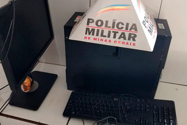 Funcionário do arquivo da Prefeitura furta computador e acaba na delegacia em Patos de Minas