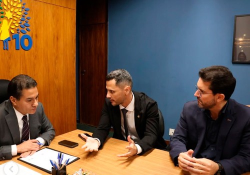 Após cinco horas de reunião, candidatura de Cleitinho e Falcão ao governo de Minas segue indefinida