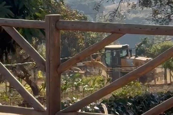 MP recebe denúncia contra a Prefeitura de Lagoa Formosa por uso de máquinas em chacreamento particular