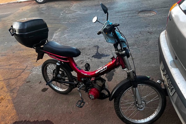 Homem em bicicleta motorizada é preso após provocar acidente de trânsito em Patos de Minas
