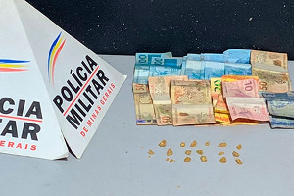 Polícia Militar encontra pedras de crack e prende quatro pessoas em Patos de Minas