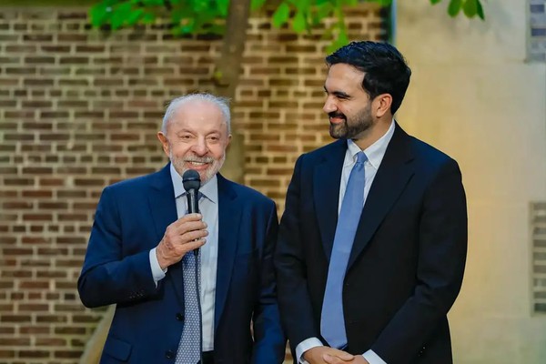 Nos EUA, Lula se reúne com prefeito de Nova York e presidente uruguaio