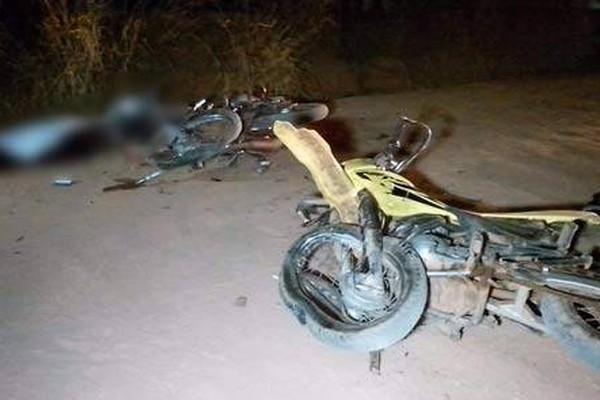 Dois motociclistas morrem ao baterem de frente em estrada vicinal de Lagoa Grande