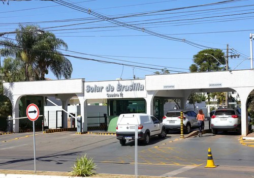 Defesa de Bolsonaro pede a Moraes que prorrogue prisão domiciliar