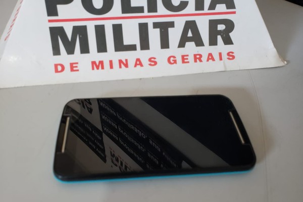 Roubo de celular e tentativa de extorsão termina com 5 pessoas na Delegacia em Patos de Minas