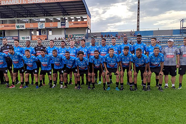 URT apresenta 22 jogadores que defenderão a equipe azul celeste na temporada 2020