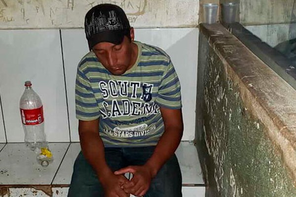 Homem é preso acusado de esfaquear o próprio irmão na cidade de Carmo do Paranaíba