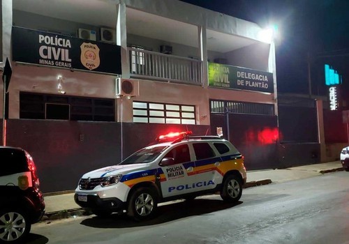 Dupla é presa após furtar carro em Lagoa Formosa e vender equipamentos em Patos de Minas