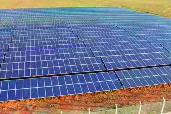 João Pinheiro tem a primeira fazenda de Minas Gerais de energia solar por assinatura