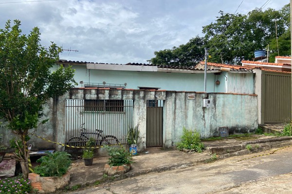 Jovem de 21 anos é morto a tiros dentro de casa em Patos de Minas