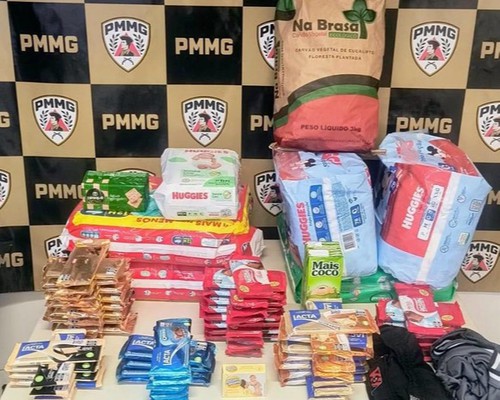 Polícia Militar desarticula grupo e recupera mercadorias furtadas em supermercado de Patos de Minas
