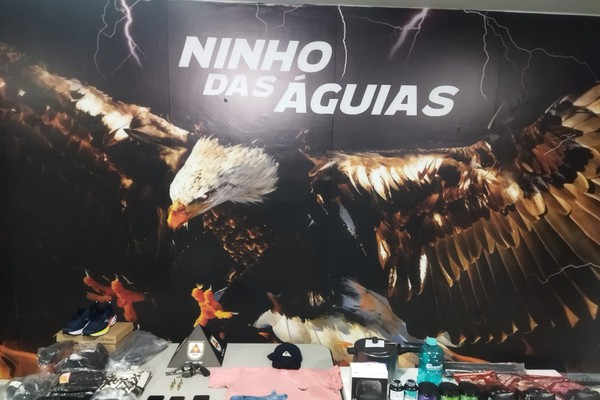 Polícia Militar prende suspeitos e recupera veículo e produtos tomados de assalto