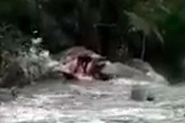 Tromba d’água mata três pessoas da mesma família em cachoeira no Sul de Minas 