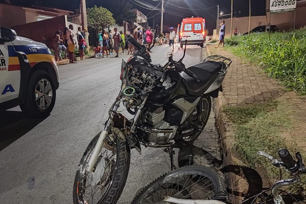 Grave acidente tira a vida de motociclista de 25 anos na Rua São Geraldo