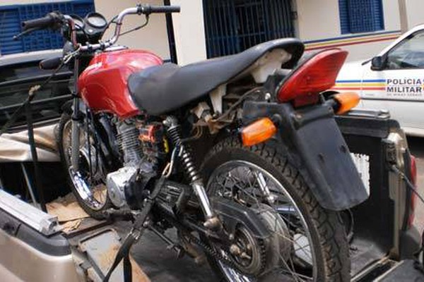 PM recupera moto furtada no início do mês em São Gotardo