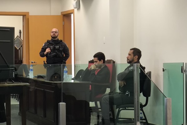 Jovem que atacou ex-namorada com faca, garrafa quebrada e martelo é condenado a 15 anos em Patos de Minas