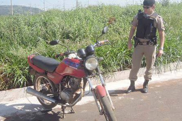 PM recupera 4 motocicletas furtadas em menos de 24 horas em Patos de Minas
