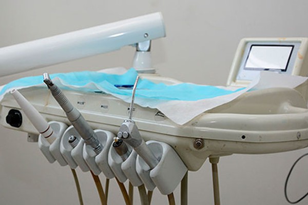 Clínica odontológica em Uberlândia é condenada a indenizar paciente por danos morais e estéticos