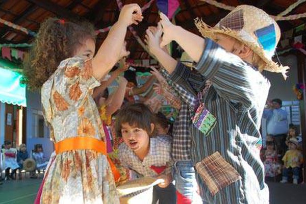 Festas Juninas marcam o encerramento do semestre nas escolas de Patos de Minas