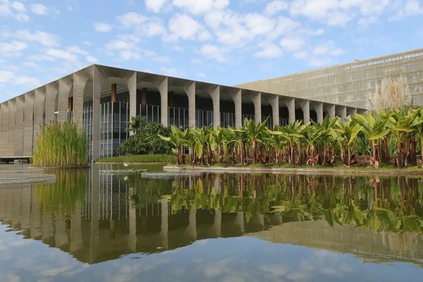Em carta, governo reforça indignação à imposição de tarifas pelos EUA