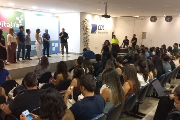 Encontro em Patos de Minas apresenta novas ferramentas da era digital que podem estimular negócios