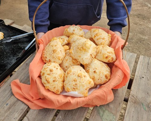 Minas Inédita: Patos Hoje chega à Terra do Biscoito, onde a tradição do forno a lenha encanta turistas