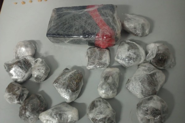 Durante Operação, Polícia Militar previne crimes, aumenta segurança e apreende drogas e motocicletas