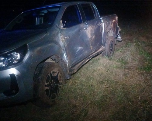 Jovem é preso por clonagem de veículo após capotar caminhonete em trevo da BR-146, em Serra do Salitre