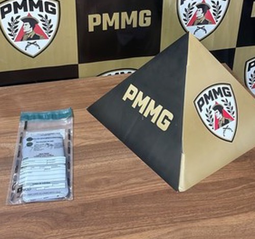 Suspeitos são presos com celular roubado antes mesmo da vítima registrar a ocorrência em São Gotardo