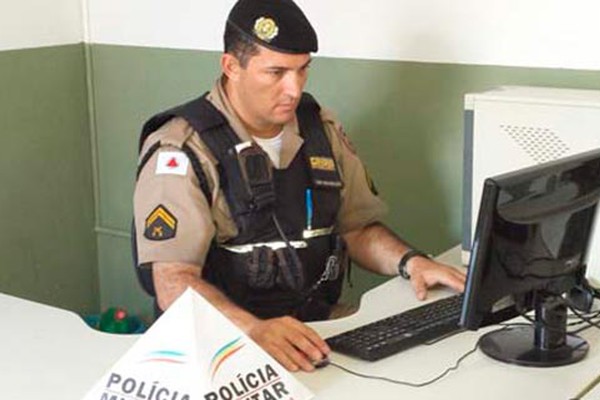 Criminosos aplicam “golpe do achado” no Centro de Patos de Minas e mulher perde R$2500,00