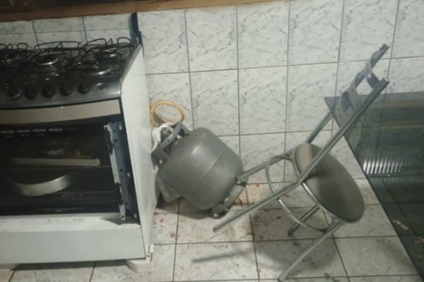 Homem é preso por descumprir medida protetiva e perturbar os pais em Patos de Minas