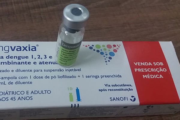 Vacina contra a Dengue chega a Patos de Minas em doses individuais e tem redução de preço
