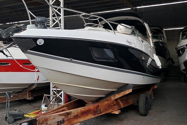 Operação contra organização criminosa apreende, carros, lanchas e bloqueia R$ 13 milhões em patrimônio