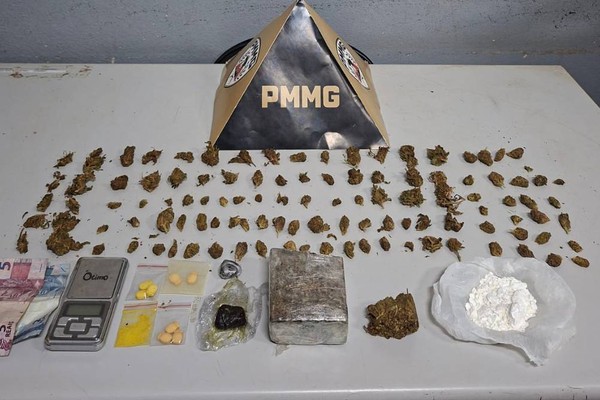 Jovem de 22 anos é preso com cardápio variado de drogas em Patos de Minas